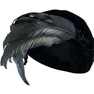 Vintage Cabaret Black Juliet Torque Style Hat With Iridescent Feathe…